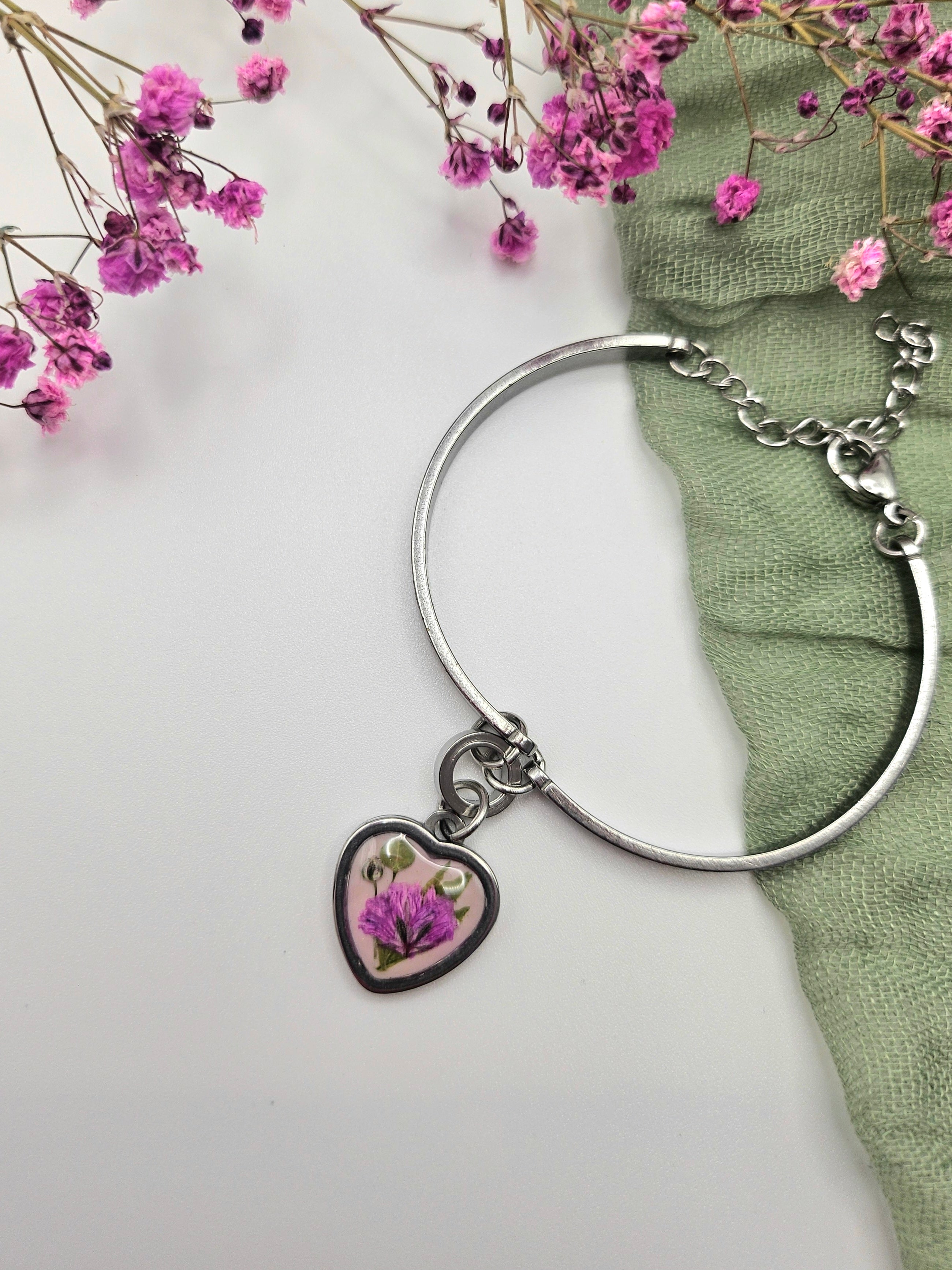 Blush Bloom Dried Flowers Heart Bracelet
