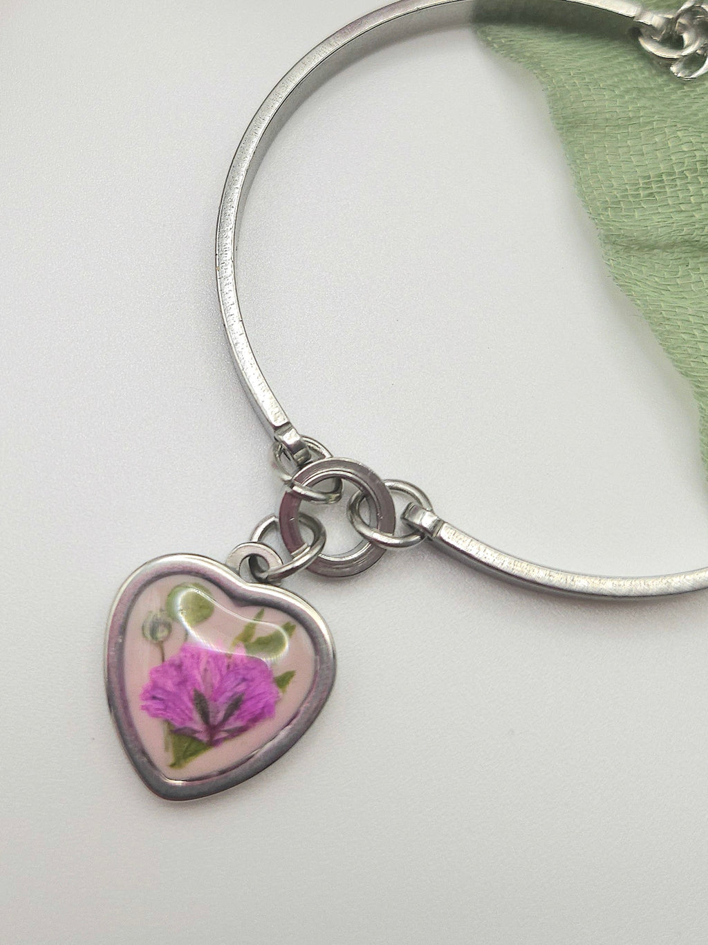 Blush Bloom Dried Flowers Heart Bracelet