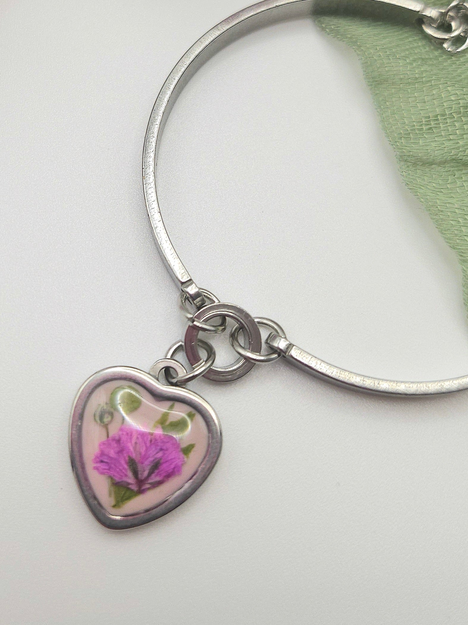 Blush Bloom Dried Flowers Heart Bracelet