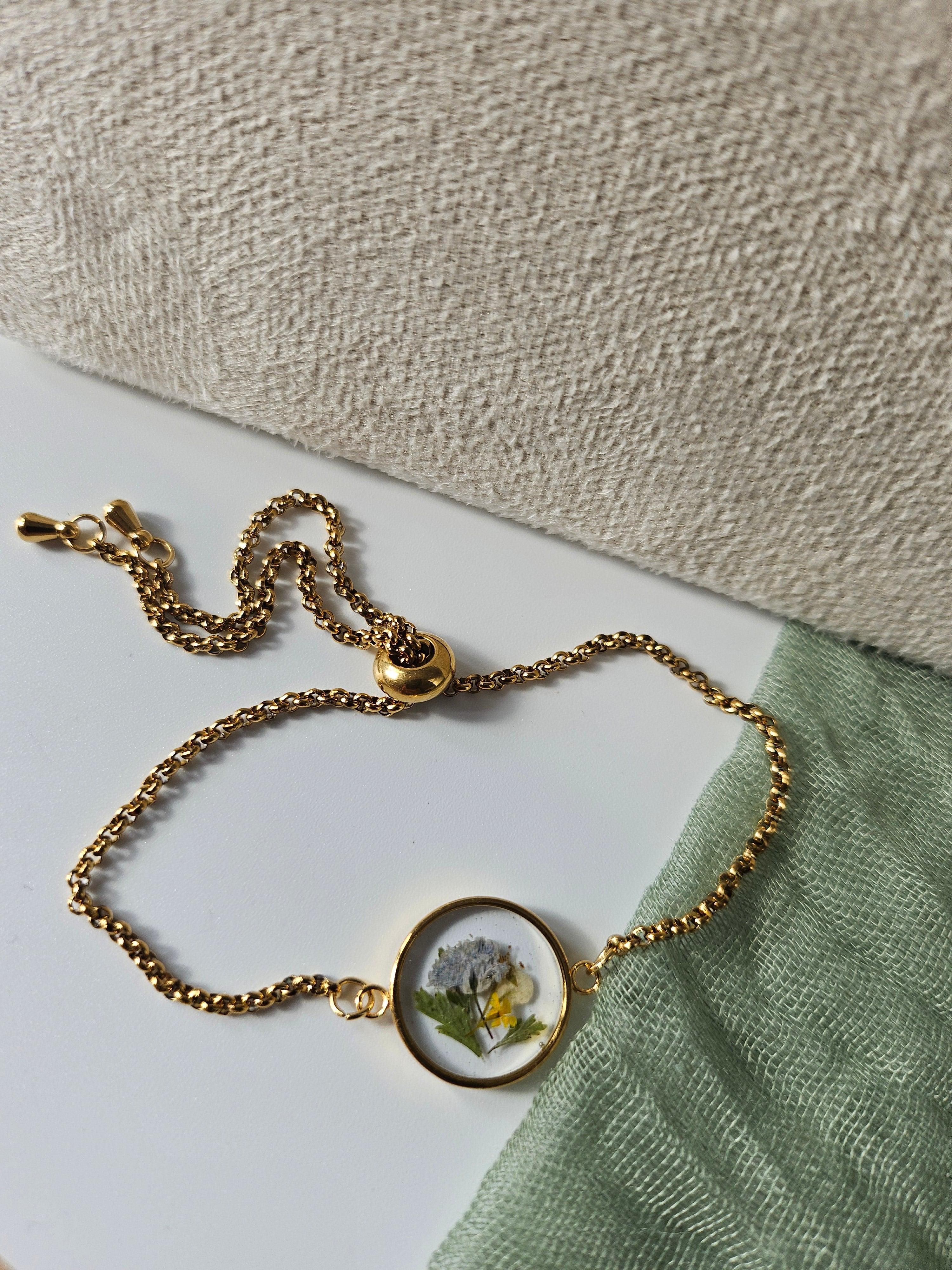 Dried Blue Gypsophila Flower Gold Bracelet