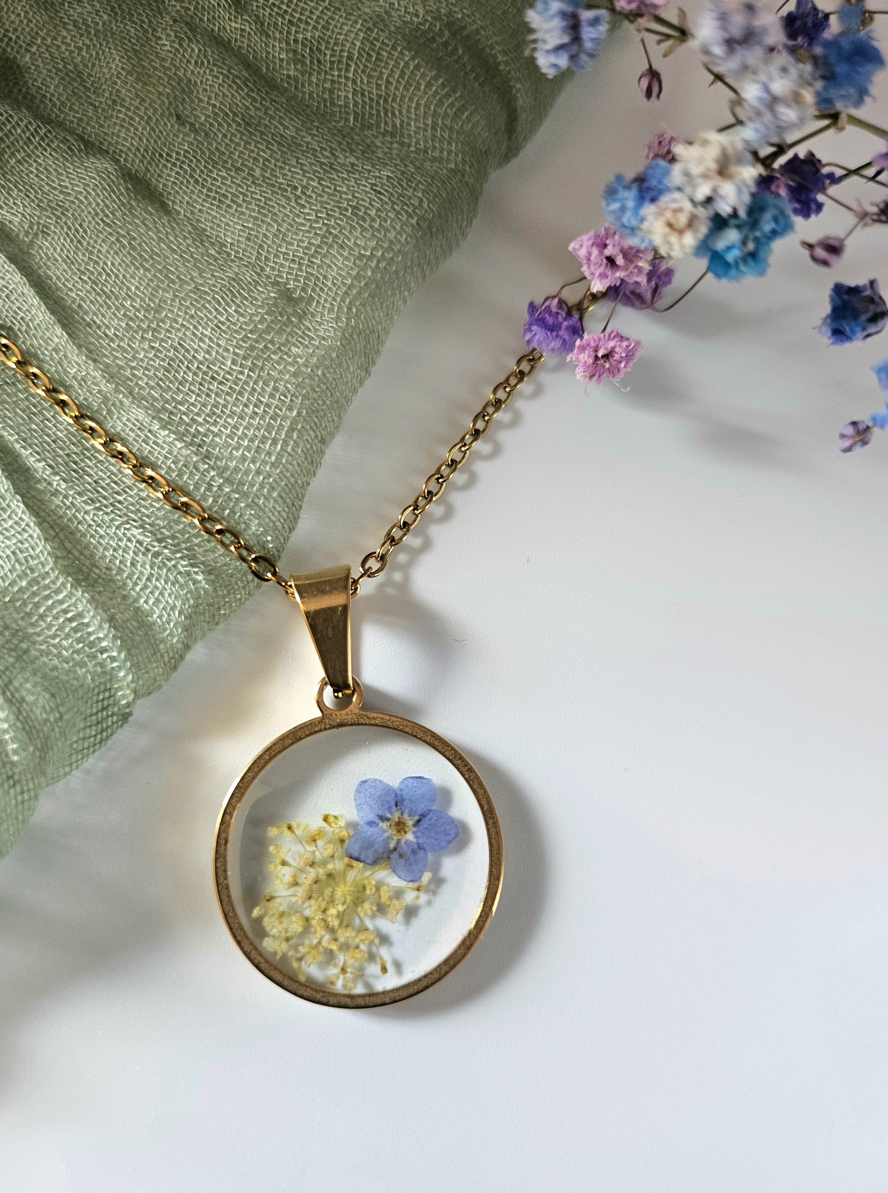 Forget-Me-Not and Queen Ann Lace Necklace