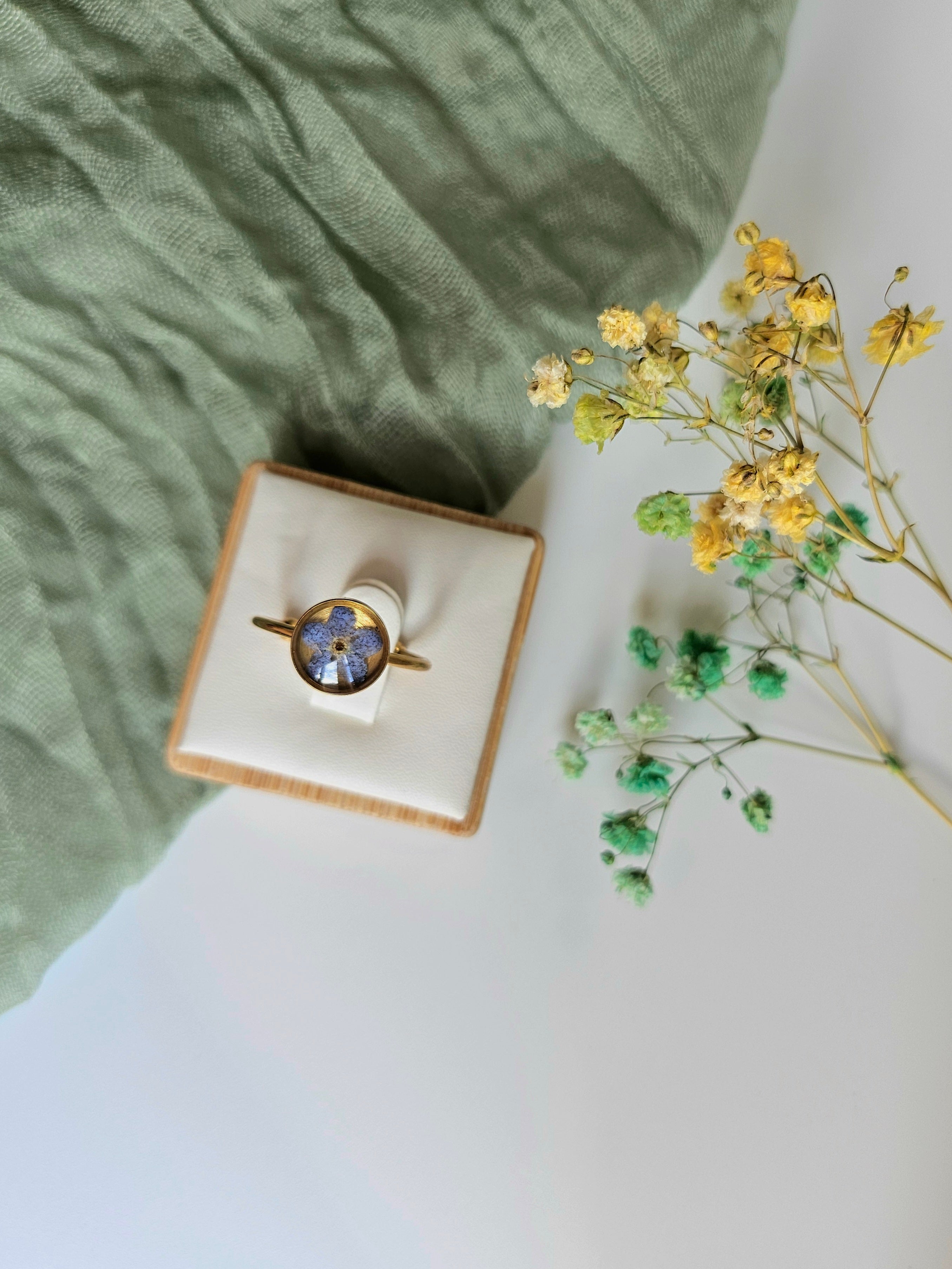 Gold Forget-Me-Not Ring