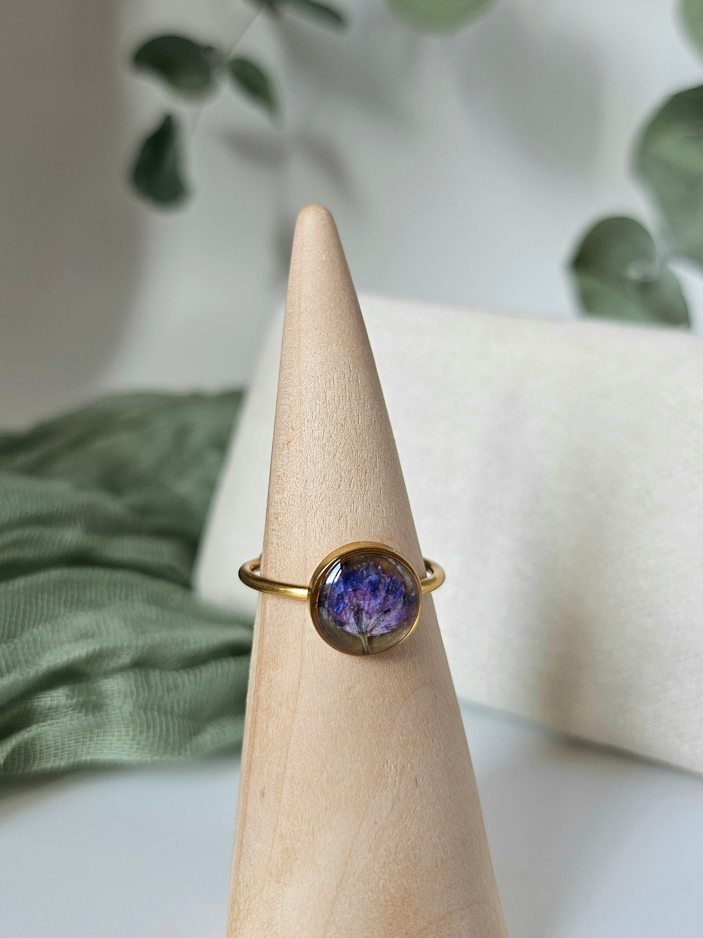 Gold Purple Baby’s Breath Ring