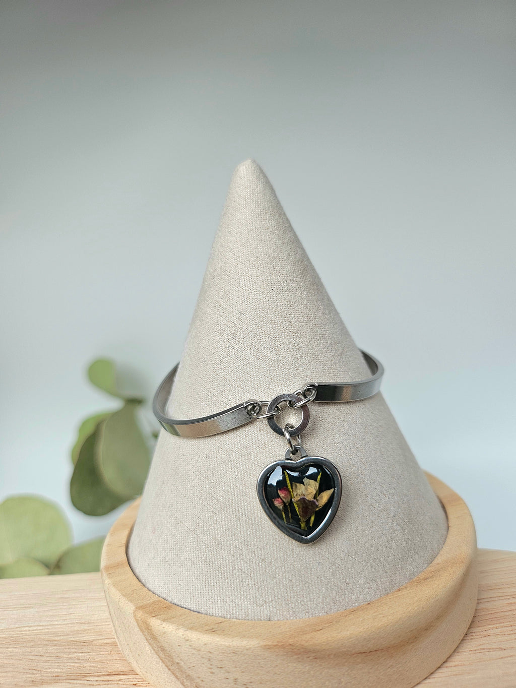 Wax Flower Bloom Heart Bracelet