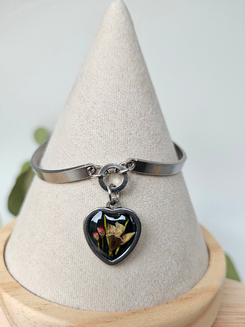 Wax Flower Bloom Heart Bracelet